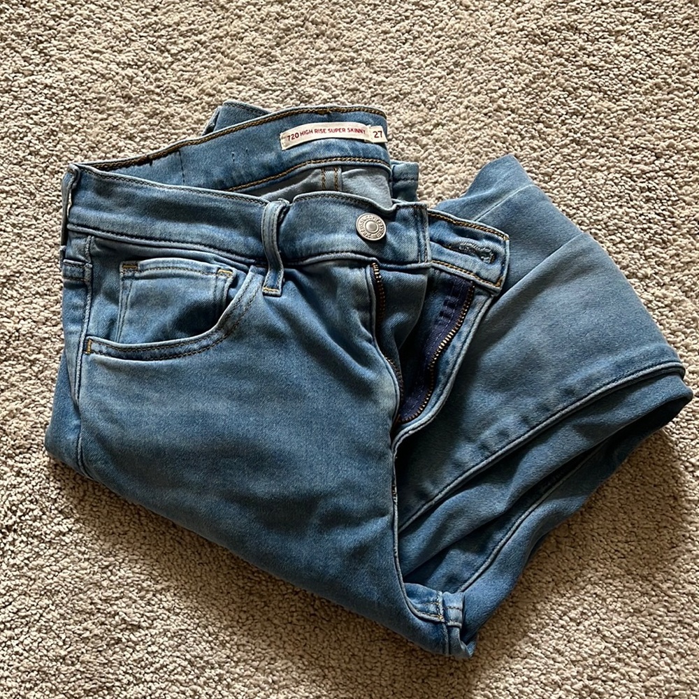 Levis jeans